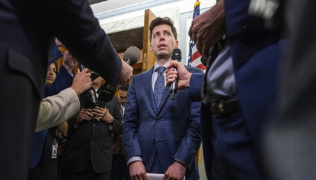 OpenAI CEO Sam Altman testifies before Congress (ANSA)