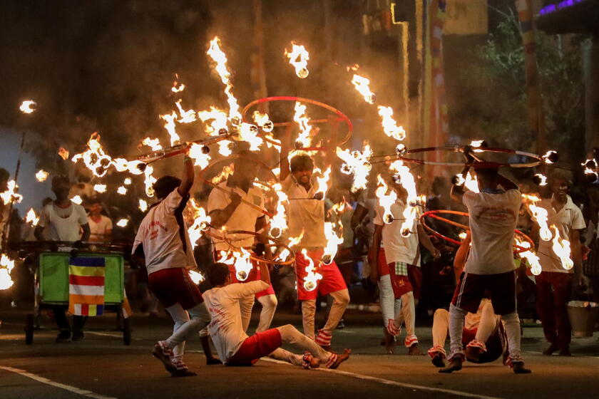 Navam Perahera - Annual Buddhist cultural pageant in Colombo © ANSA/EPA